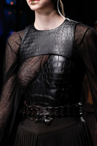 Look 153